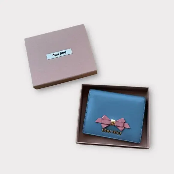 miu miu blue bow wallet